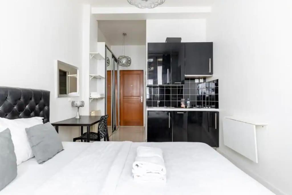 Canal St Martin : Charming Cosy Studio Paris Exteriör bild